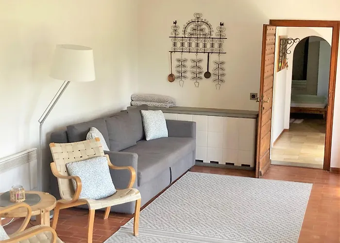 Bellaterra B By Fewotessin 펜션