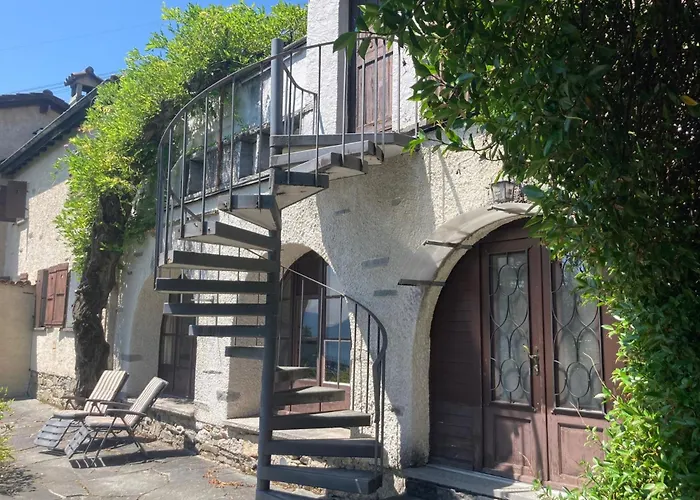 Bellaterra B By Fewotessin 펜션