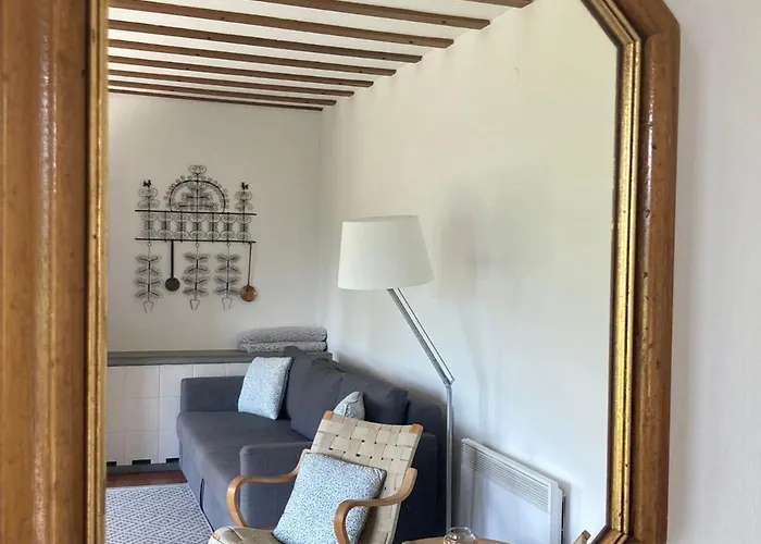 Bellaterra B By Fewotessin 펜션 *